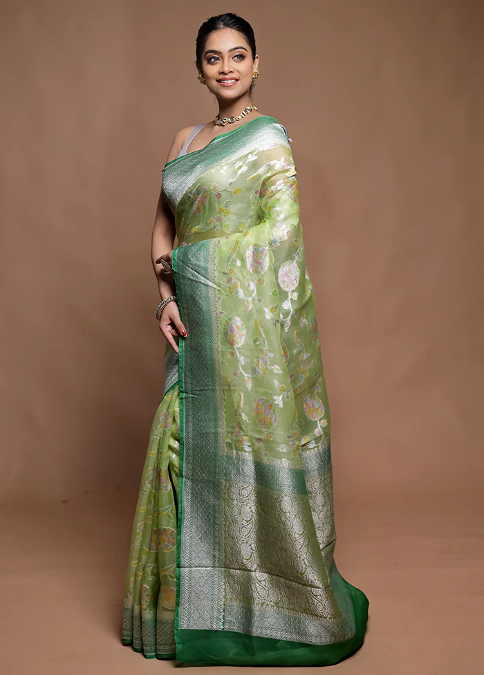 Green Handloom Pure Organza Saree With Blouse Piece - Image 4