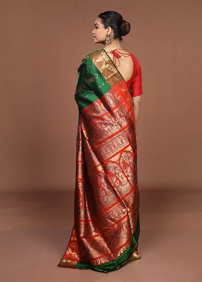 Green Handloom Swarnachuri Pure Silk Saree With Blouse Piece - Image 3