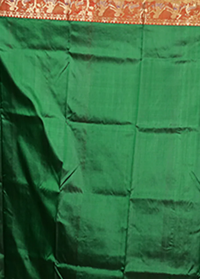 Green Handloom Swarnachuri Pure Silk Saree With Blouse Piece - Image 5