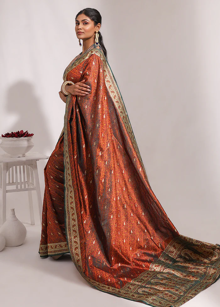 Brown Handloom Tanchoi Pure Silk Saree With Blouse Piece - Image 4