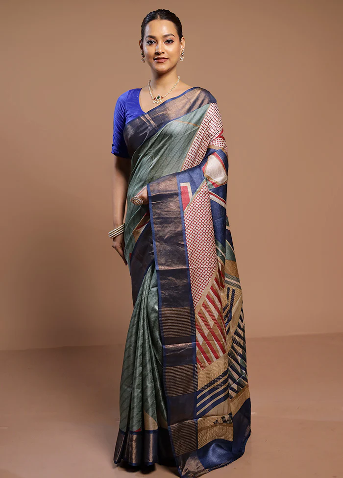 Green Handloom Tussar Pure Silk Saree With Blouse Piece