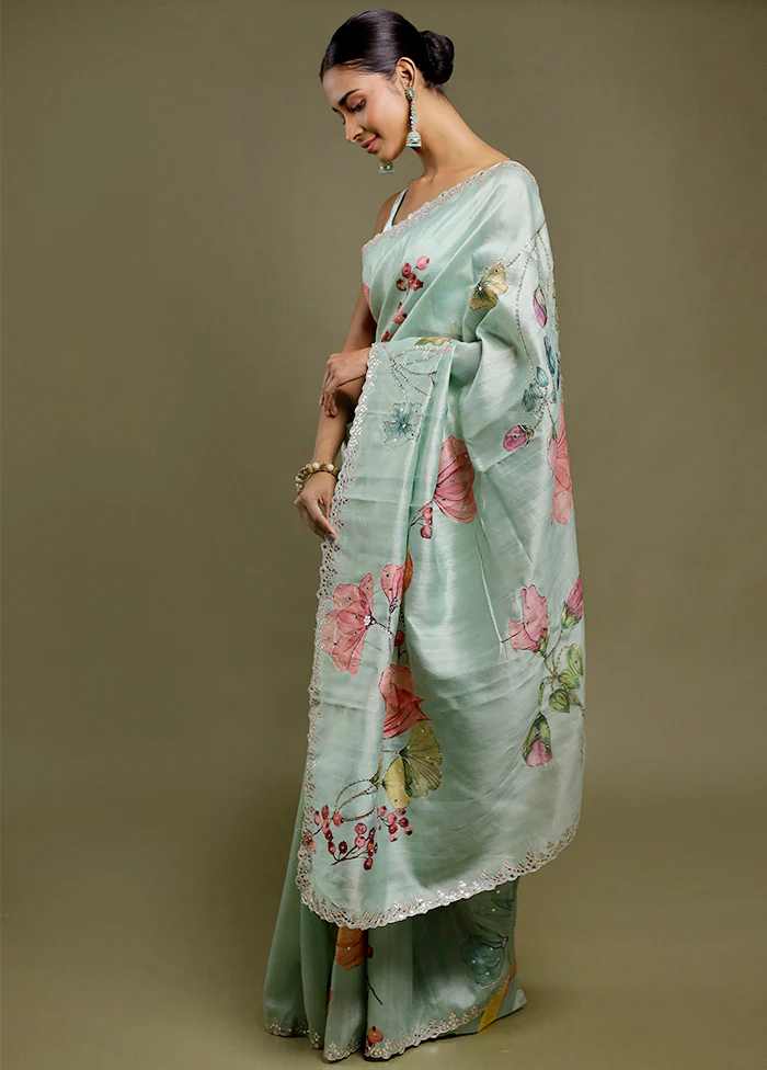 Green Handloom Tussar Pure Silk Saree With Blouse Piece - Image 3