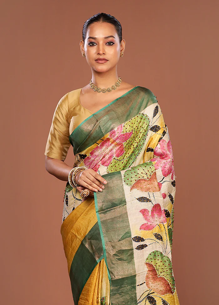 Green Handloom Tussar Pure Silk Saree With Blouse Piece