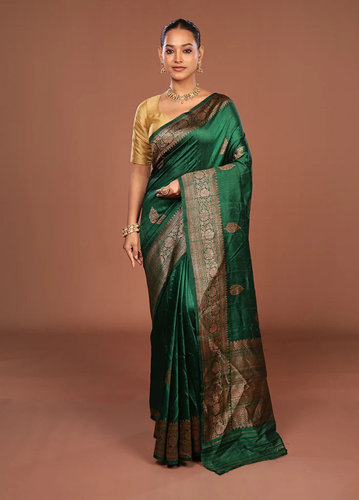 Green Handloom Tussar Pure Silk Saree With Blouse Piece - Image 2