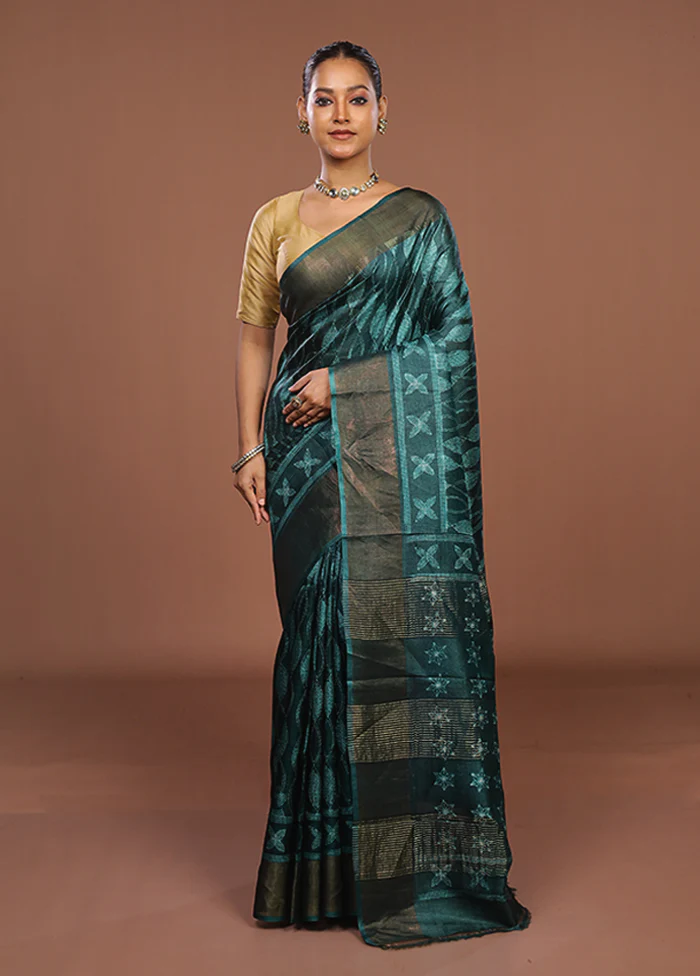 Green Handloom Tussar Pure Silk Saree With Blouse Piece - Image 2
