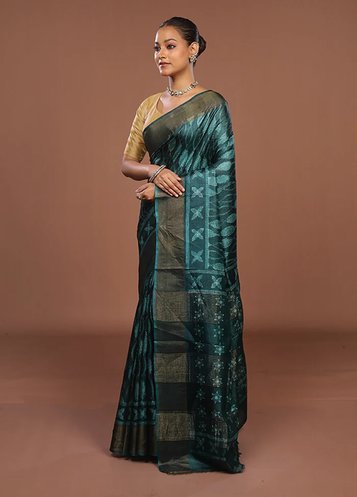 Green Handloom Tussar Pure Silk Saree With Blouse Piece - Image 4