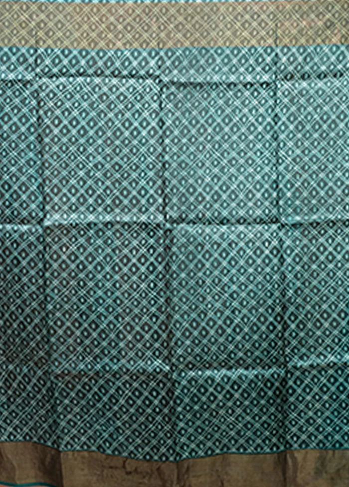 Green Handloom Tussar Pure Silk Saree With Blouse Piece - Image 5