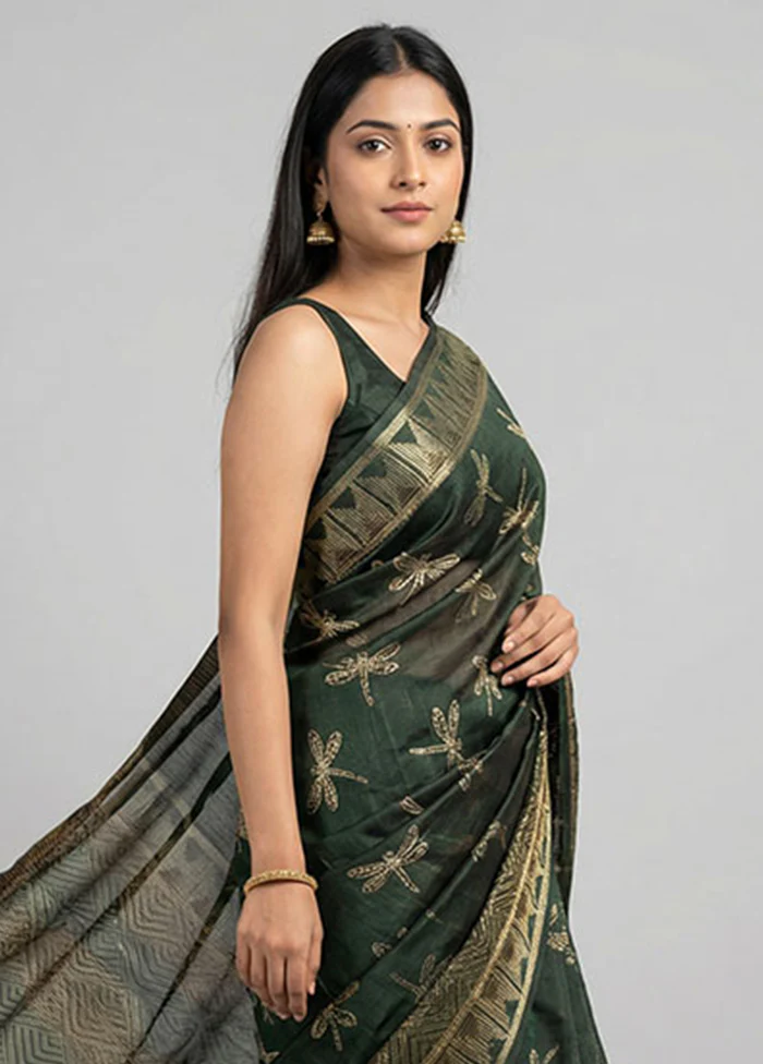 Green Handloom Tussar Pure Silk Saree With Blouse Piece - Image 2