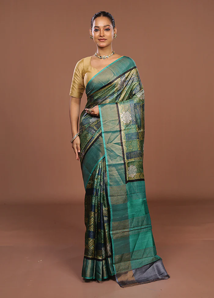 Green Handloom Tussar Pure Silk Saree With Blouse Piece - Image 2