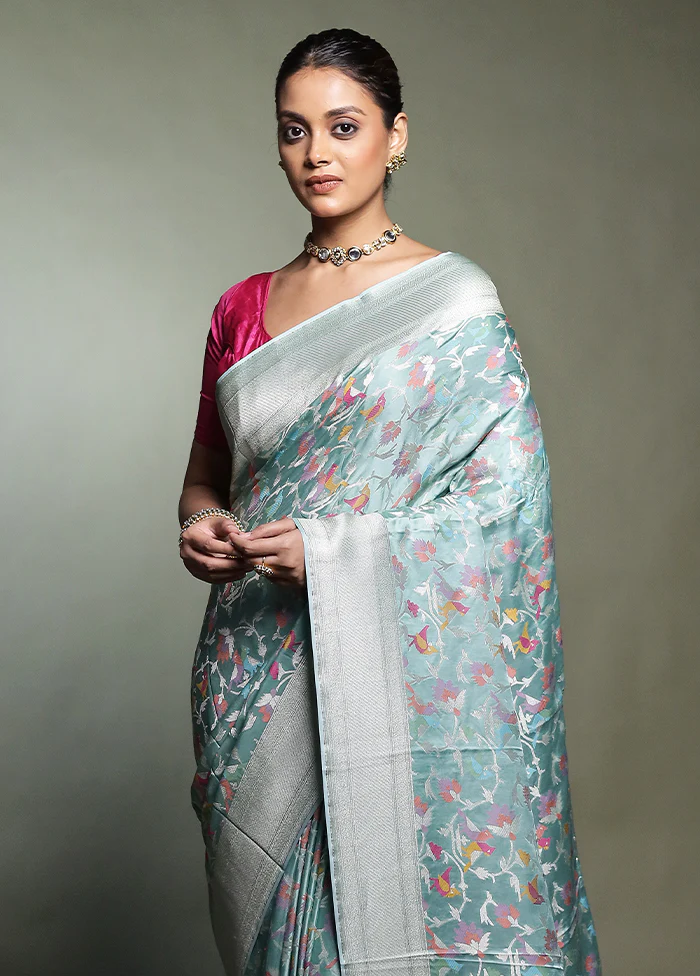 Green Handloom Uppada Pure Silk Saree With Blouse Piece