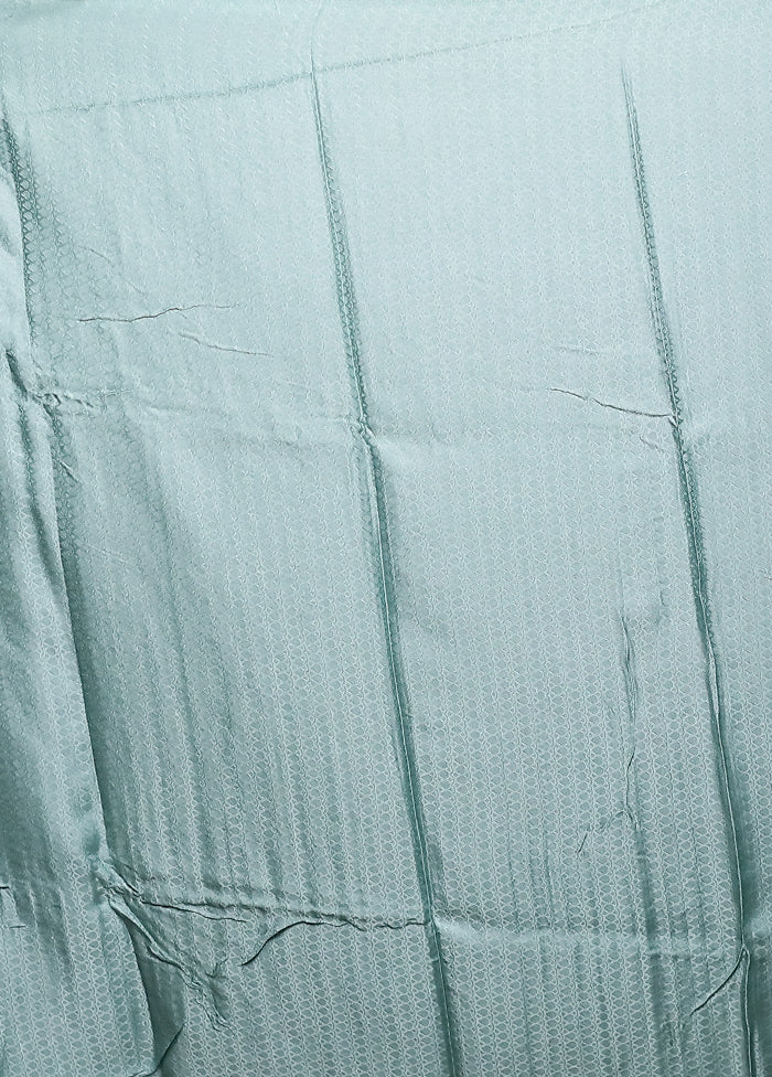Green Handloom Uppada Pure Silk Saree With Blouse Piece - Image 5