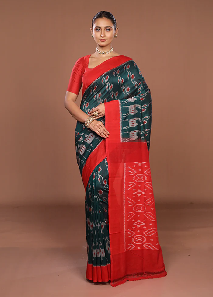 Green Ikkat Silk Saree With Blouse Piece - Image 2