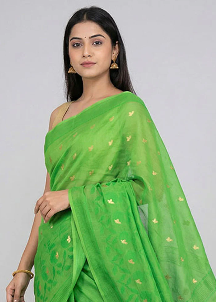 Green Jamdani Cotton Saree Without Blouse Piece - Image 2