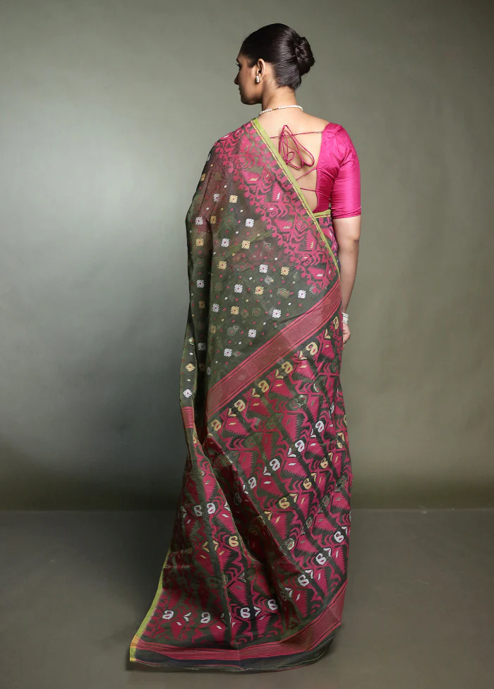 Green Tant Jamdani Saree Without Blouse Piece - Image 3