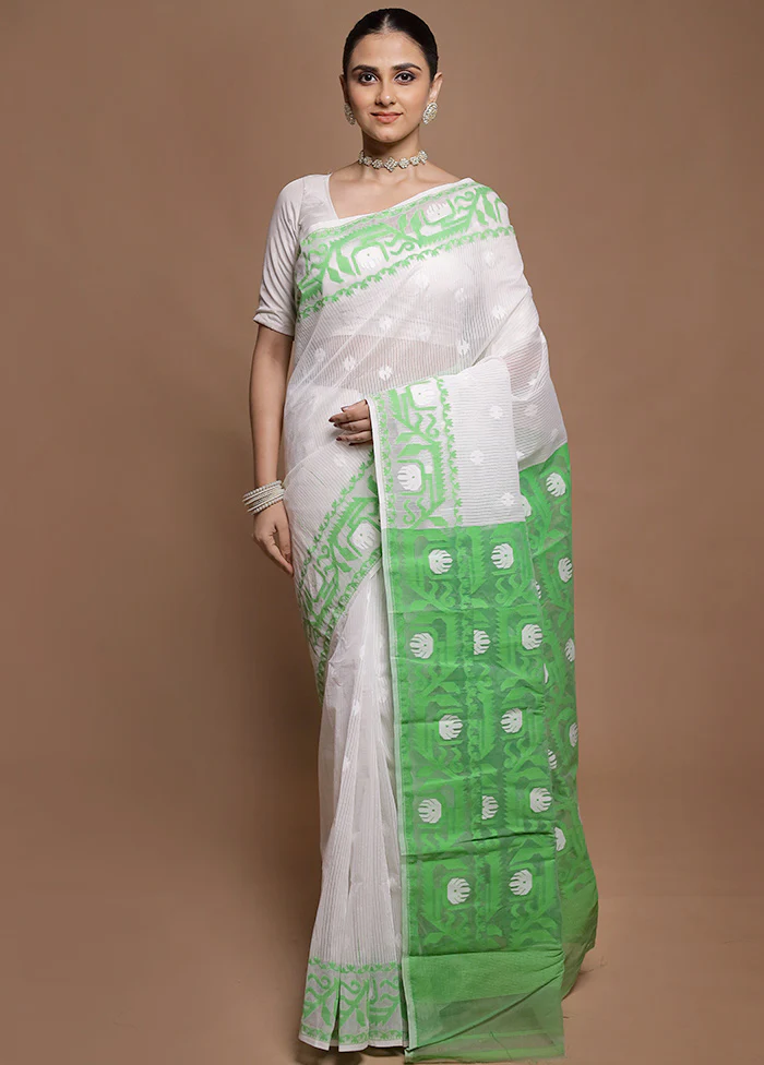 White Tant Jamdani Saree Without Blouse Piece