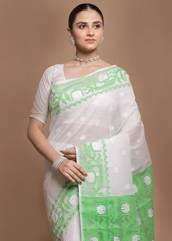 White Tant Jamdani Saree Without Blouse Piece - Image 2
