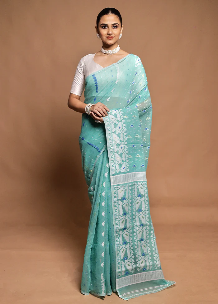 Green Tant Jamdani Saree Without Blouse Piece