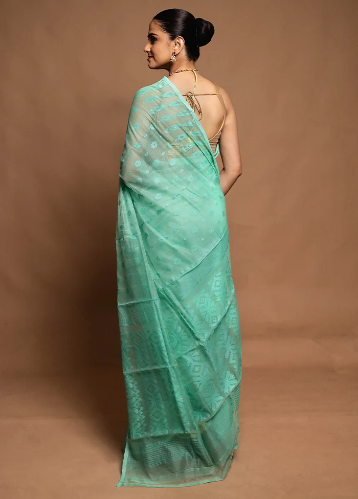 Green Tant Jamdani Saree Without Blouse Piece - Image 3