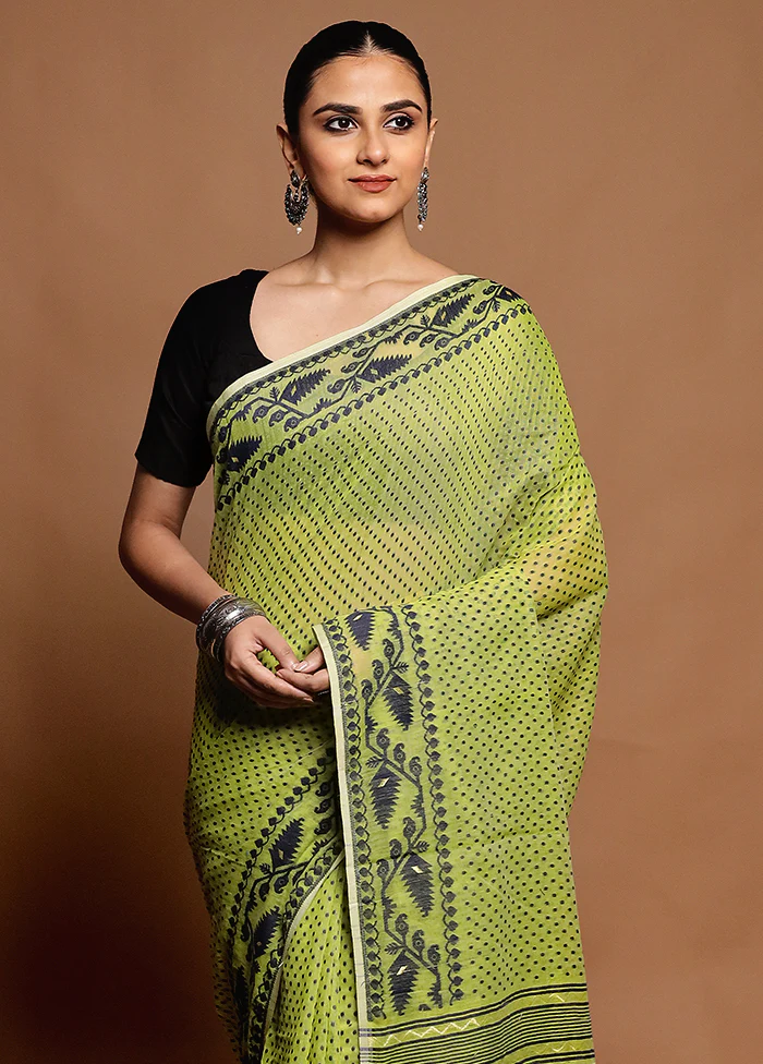 Green Tant Jamdani Saree Without Blouse Piece - Image 2
