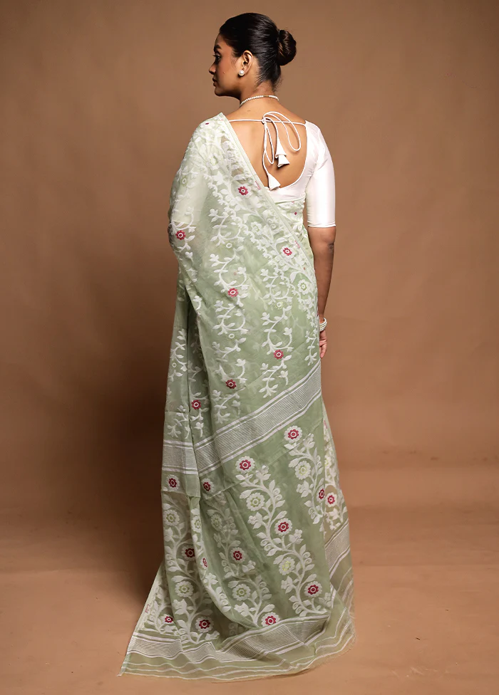 Green Tant Jamdani Saree Without Blouse Piece - Image 3