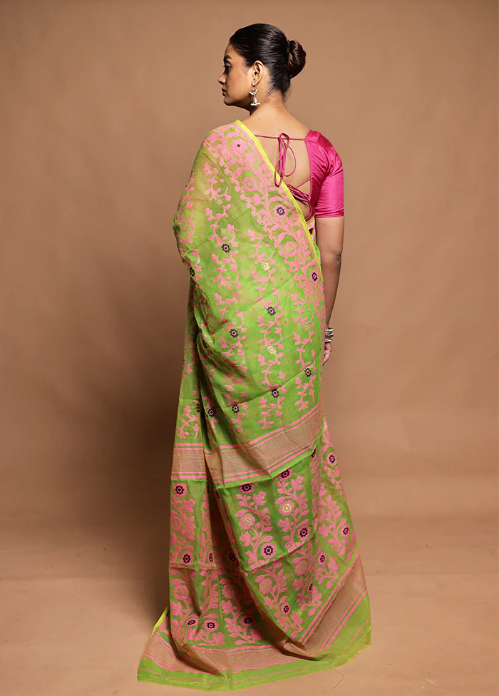 Green Tant Jamdani Saree Without Blouse Piece - Image 3