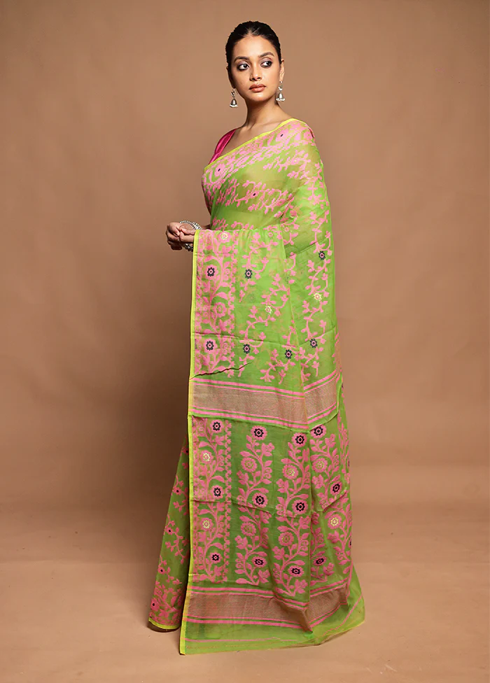 Green Tant Jamdani Saree Without Blouse Piece - Image 4