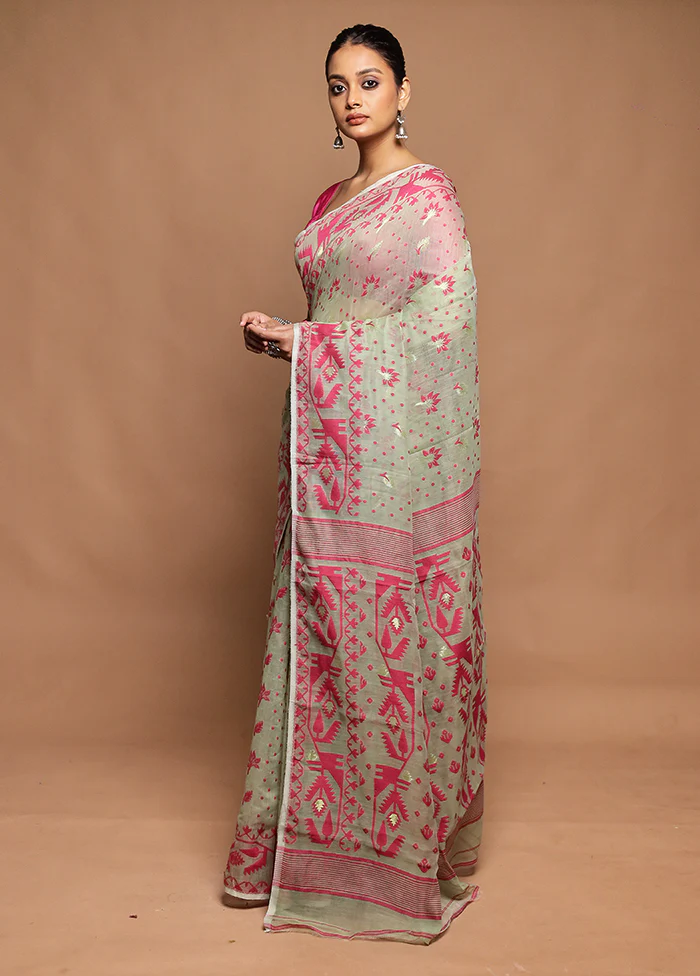 Green Tant Jamdani Saree Without Blouse Piece - Image 4