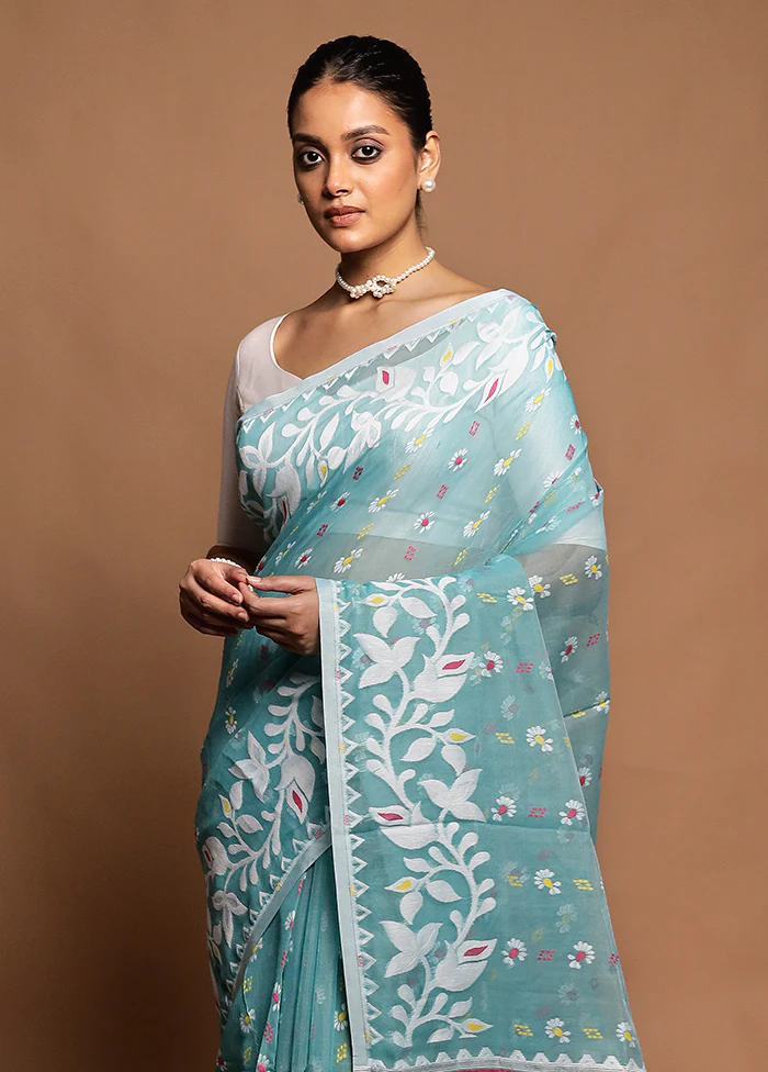 Green Tant Jamdani Saree Without Blouse Piece - Image 2