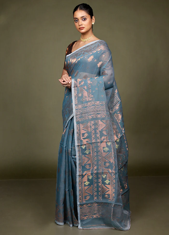Green Tant Jamdani Saree Without Blouse Piece - Image 4