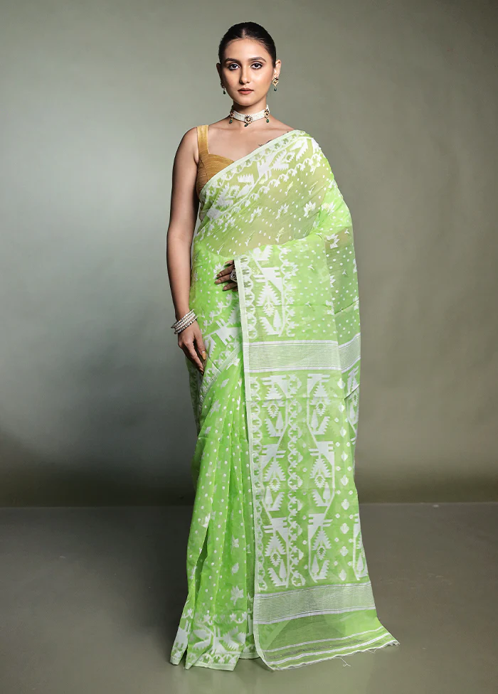Green Tant Jamdani Saree Without Blouse Piece - Image 2