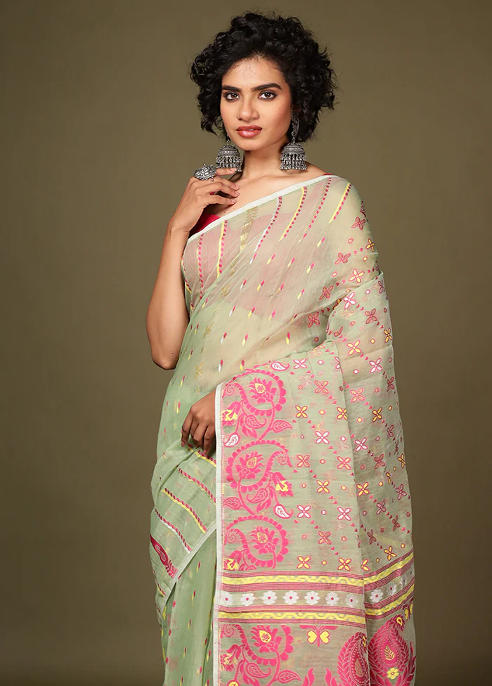 Green Tant Jamdani Saree Without Blouse Piece