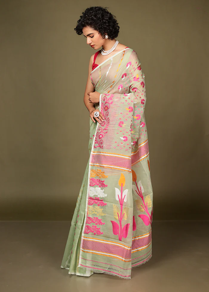 Green Tant Jamdani Saree Without Blouse Piece - Image 4