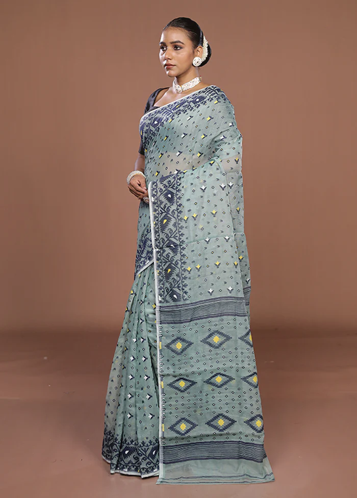 Green Jamdani Cotton Saree Without Blouse Piece - Image 4