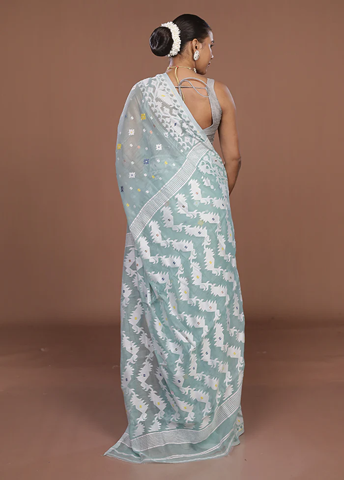 Green Jamdani Cotton Saree Without Blouse Piece - Image 3