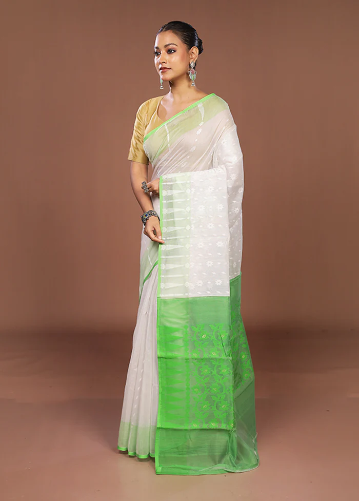 Green Jamdani Cotton Saree Without Blouse Piece - Image 4