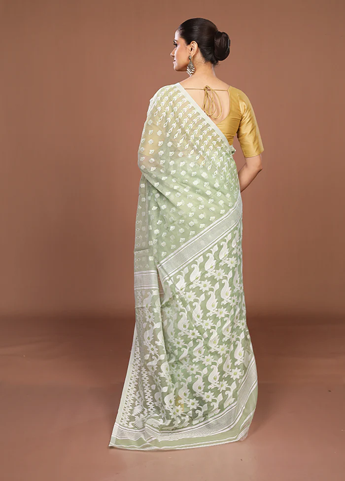 Green Jamdani Cotton Saree Without Blouse Piece - Image 3