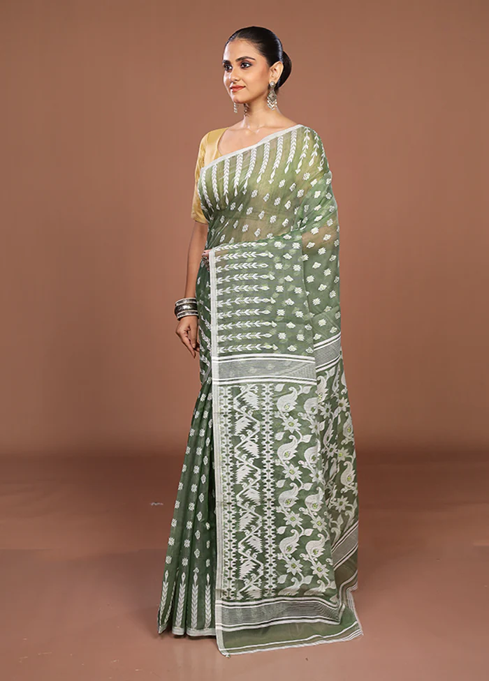 Green Jamdani Cotton Saree Without Blouse Piece - Image 4