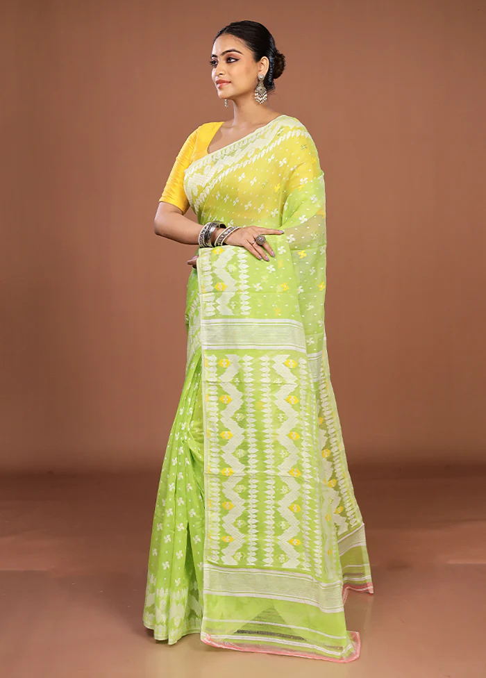 Green Jamdani Cotton Saree Without Blouse Piece - Image 4