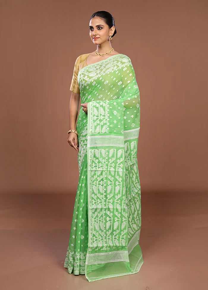 Green Jamdani Cotton Saree Without Blouse Piece - Image 3