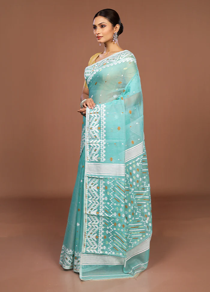 Green Jamdani Cotton Saree Without Blouse Piece - Image 4
