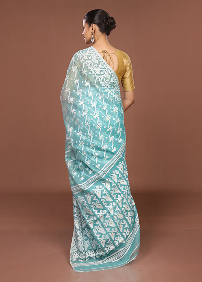 Green Jamdani Cotton Saree Without Blouse Piece - Image 3