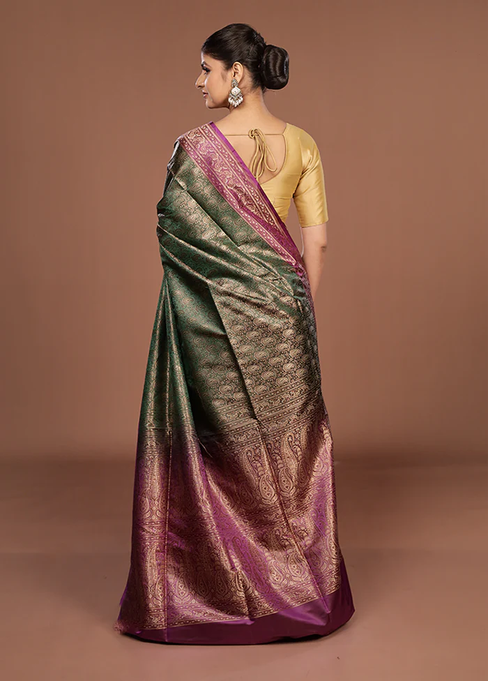 Green Jamewar Silk Saree With Blouse Piece - Image 3