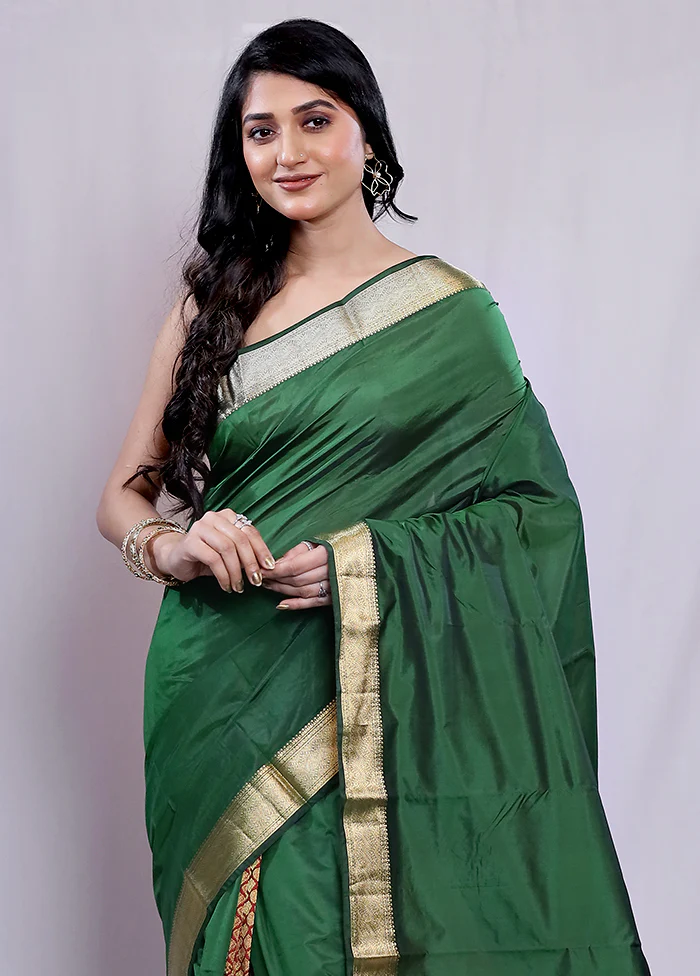 Green Kanjivaram Silk Saree With Blouse Piece
