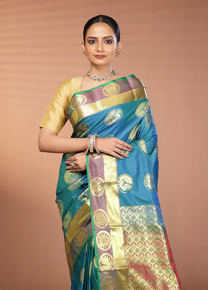 Green Kanjivaram Silk Saree With Blouse Piece