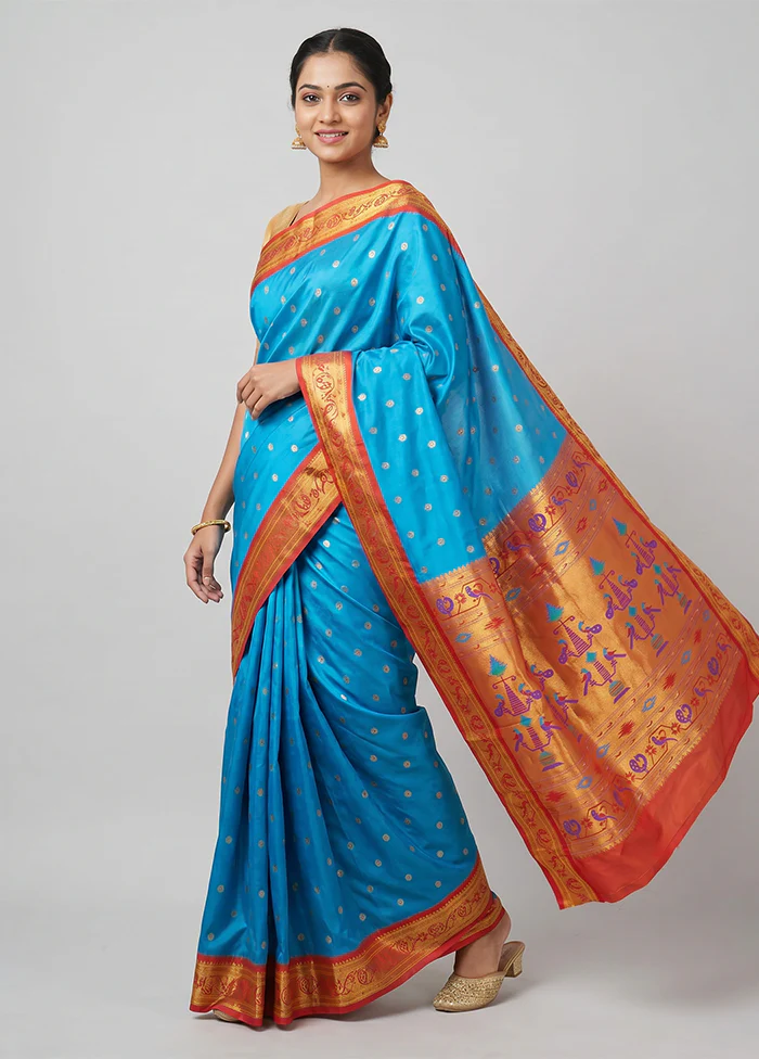 Green Kanjivaram Silk Saree With Blouse Piece