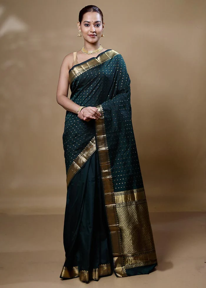 Green Hazar Butti Kanjivaram Silk Saree With Blouse Piece - Image 2