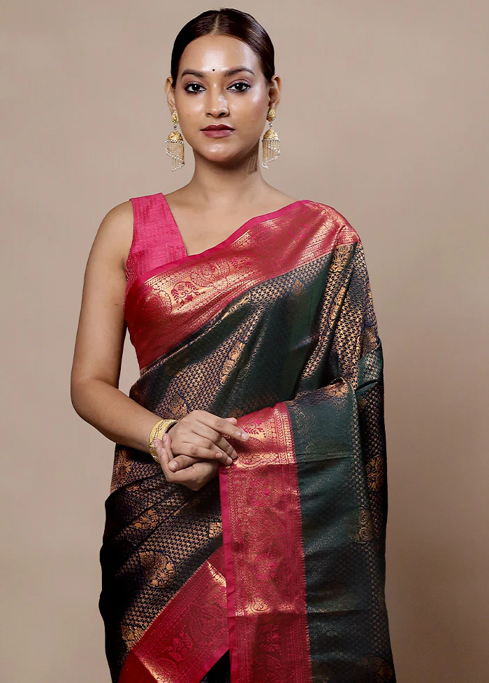 Green Kanjivaram Silk Saree With Blouse Piece