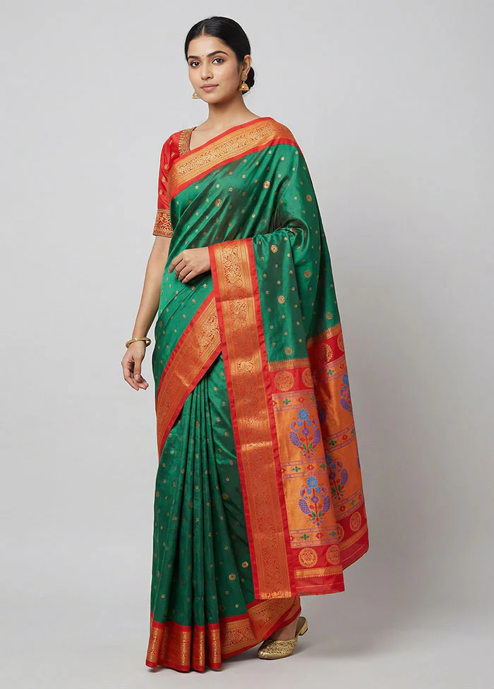 Green Kanjivaram Silk Saree With Blouse Piece