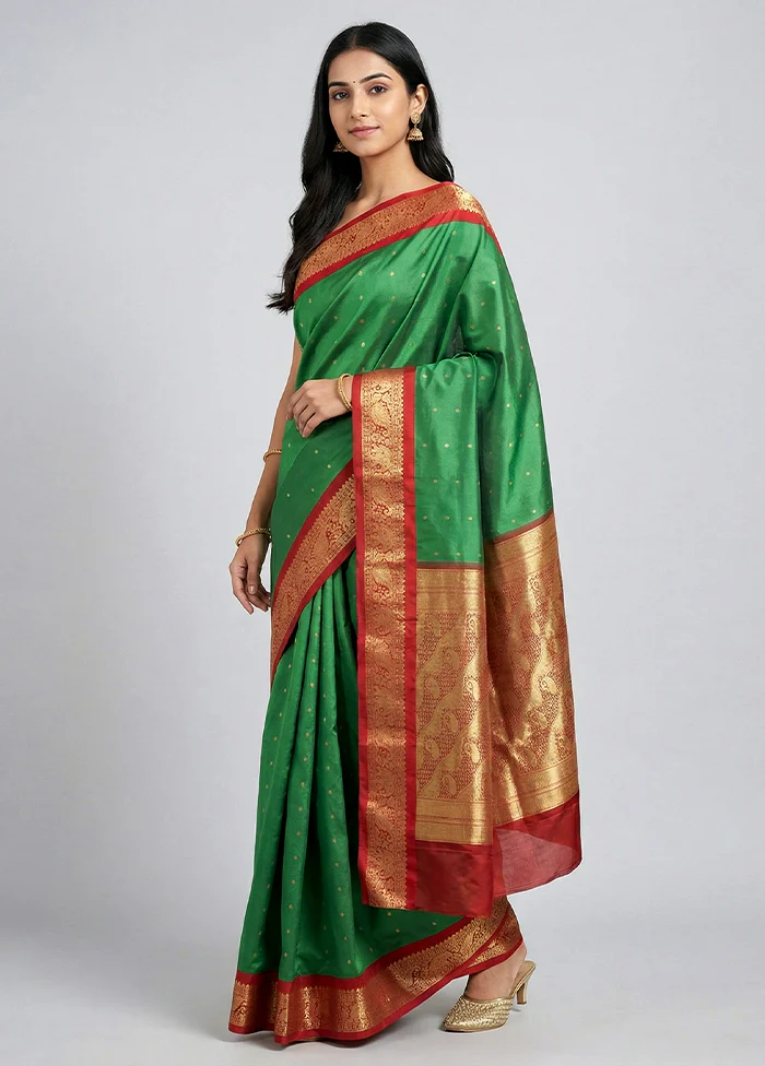 Green Kanjivaram Silk Saree With Blouse Piece
