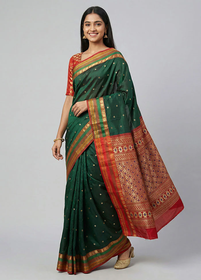 Green Kanjivaram Silk Saree With Blouse Piece